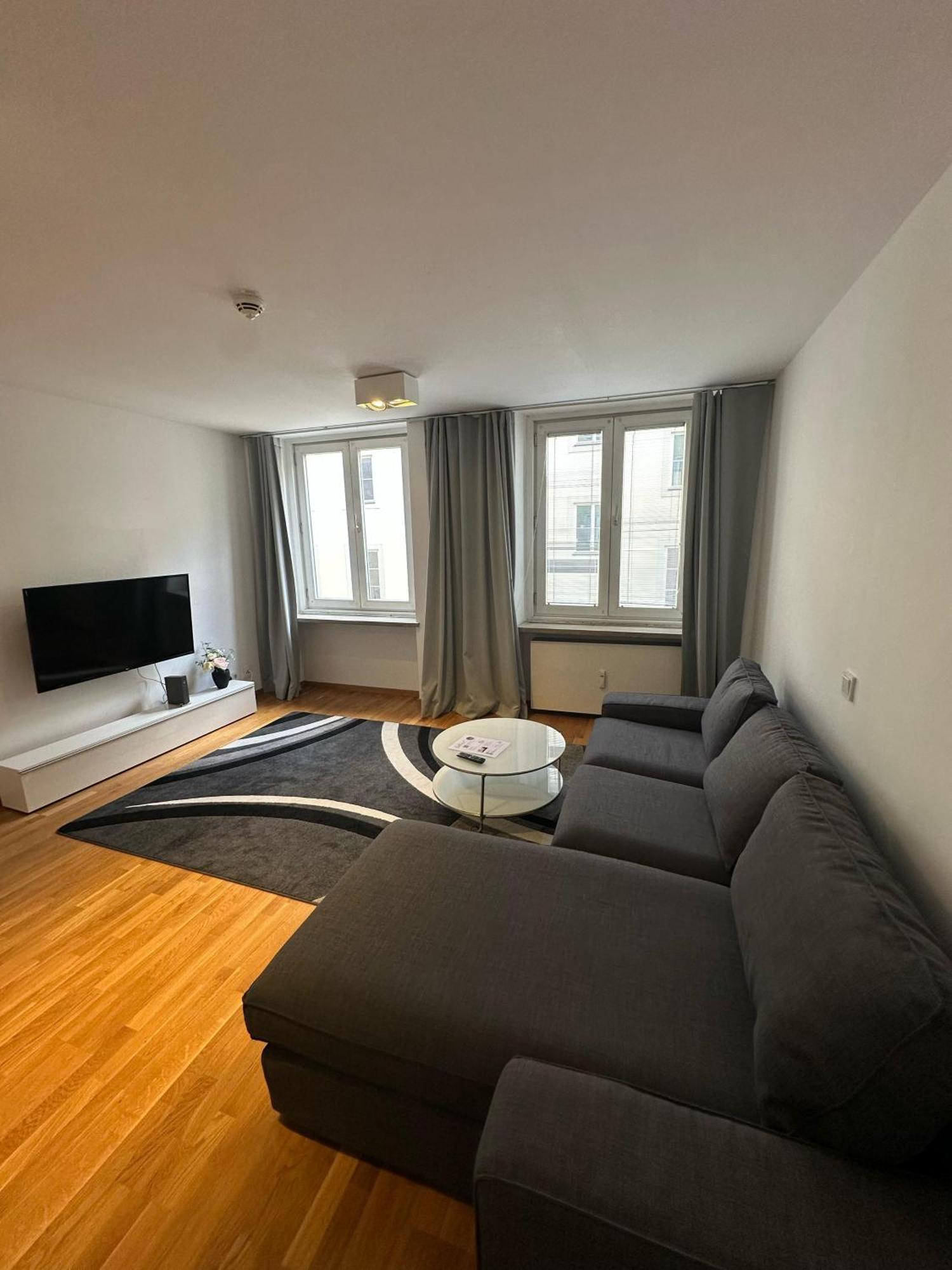 Al Nafurah Apartments Monaco di Baviera Esterno foto