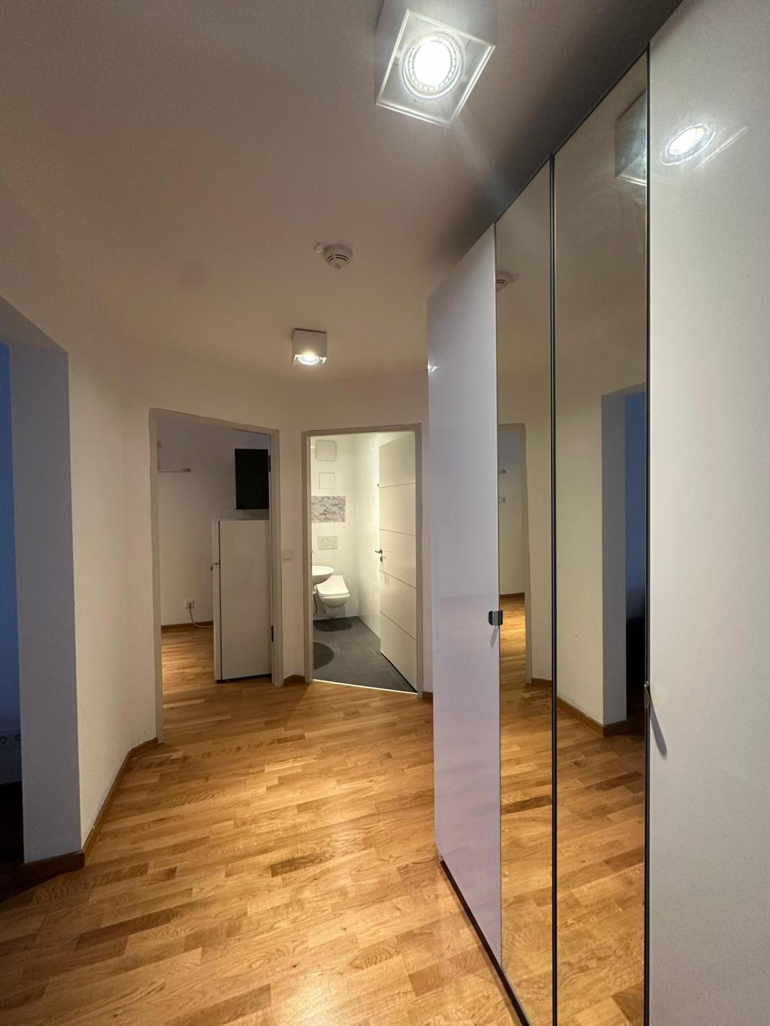 Al Nafurah Apartments Monaco di Baviera Esterno foto