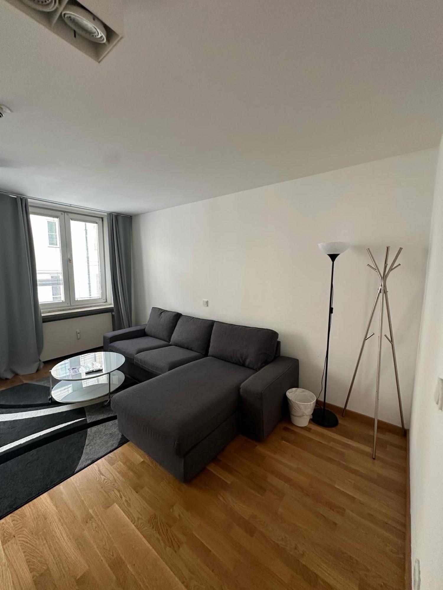 Al Nafurah Apartments Monaco di Baviera Esterno foto